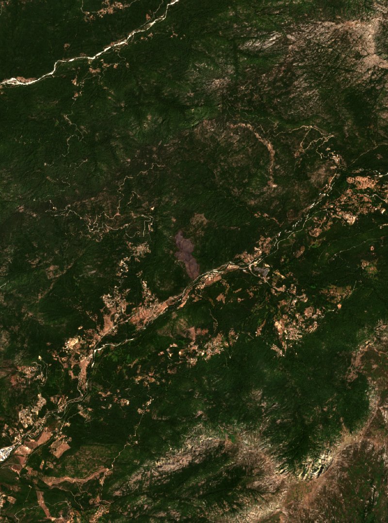 Sentinel-2 satellite image of the same area near Vero after the fire, on 31 July 2026