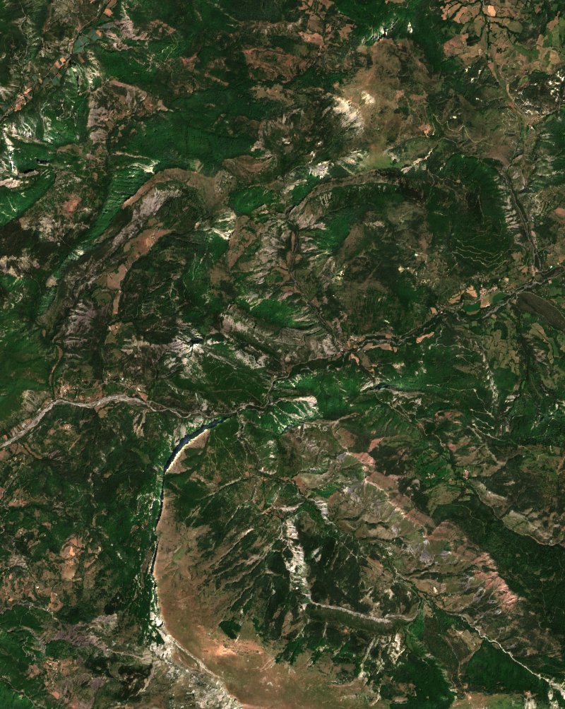 Sentinel-2-Satellitenbild des Gebiets bei Bayons vor dem Brand, am 27. Juli 2026