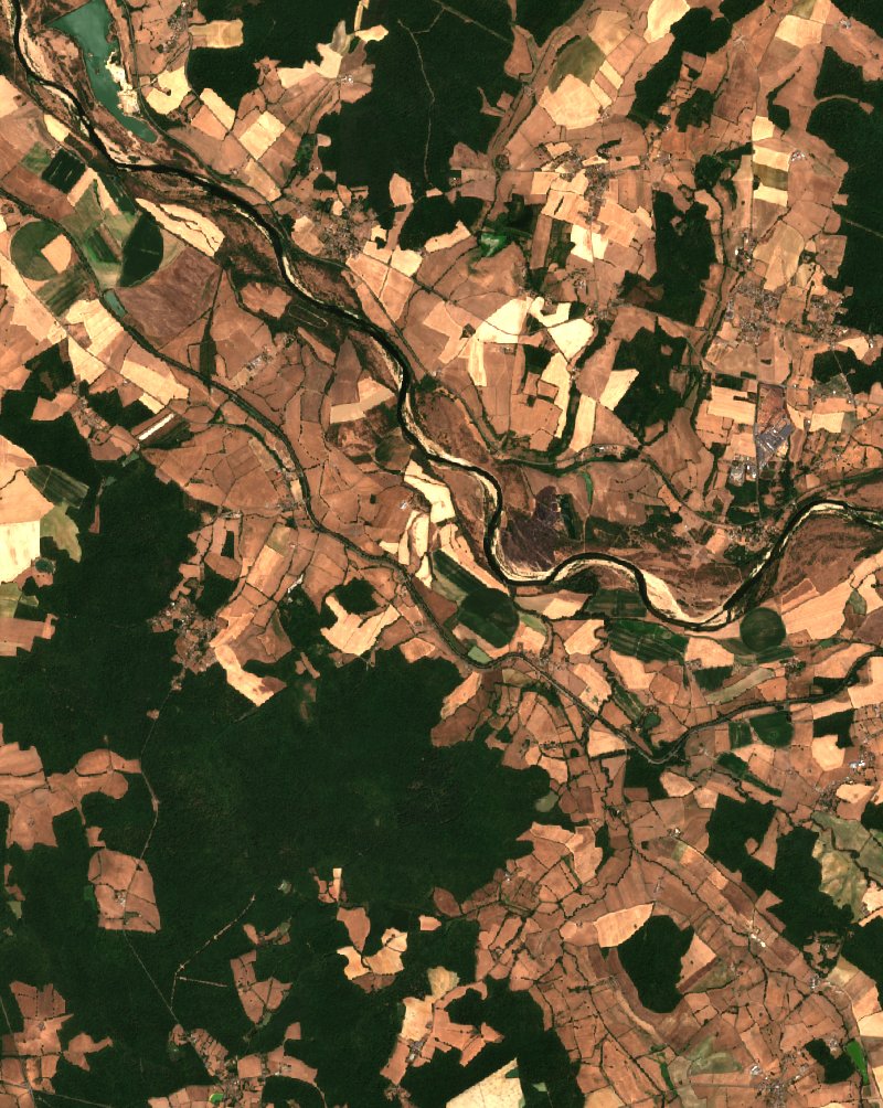 Sentinel-2 satellite image of the same area near Avril-sur-Loire after the fire, on 28 July 2026