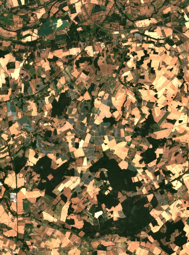 Sentinel-2-Satellitenbild des Gebiets bei Saint-Aubin-le-Dépeint vor dem Brand, am 13. Juli 2026