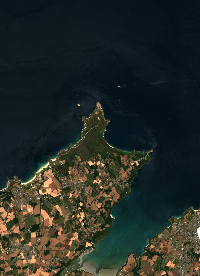 Sentinel-2 satellite image of the area near Plévenon before the fire, on 6 July 2026