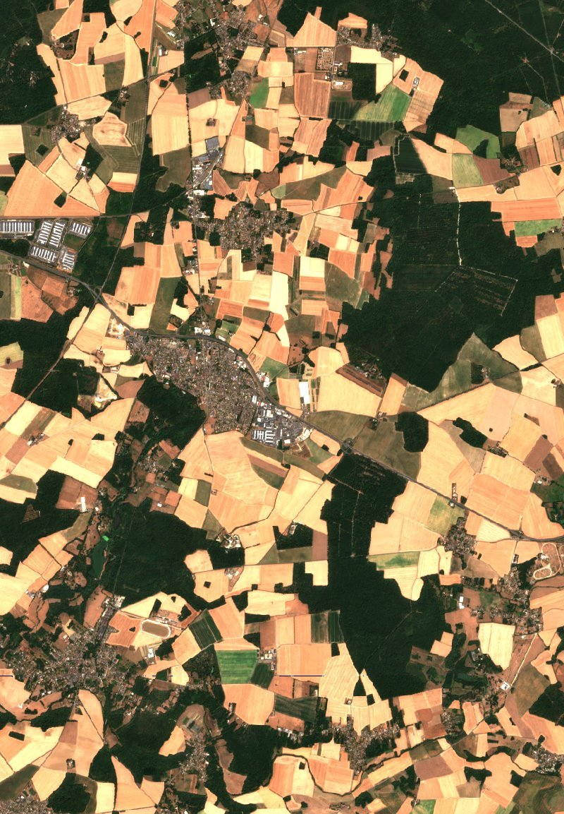 Sentinel-2 satellite image of the area near Fontenay-Trésigny before the fire, on 2 August 2026