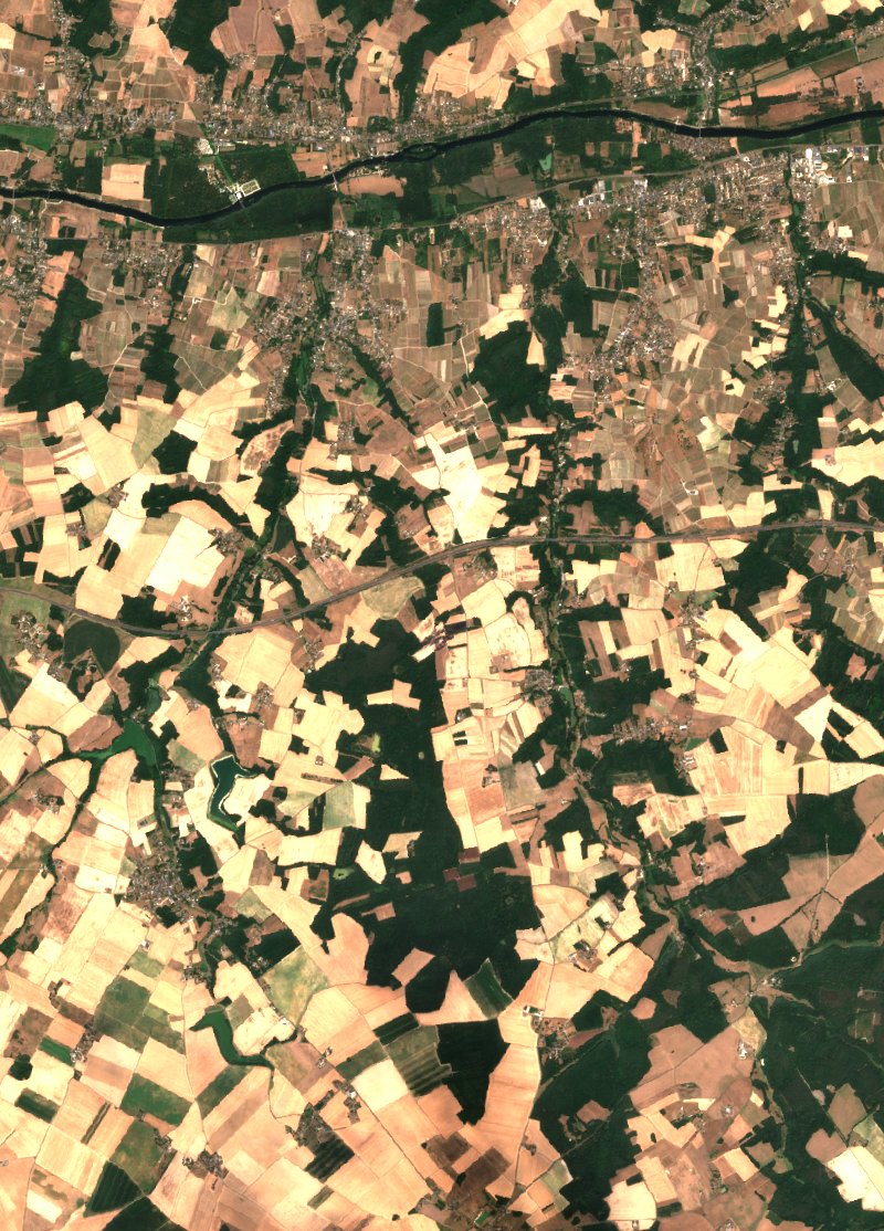 Luzillé visto por Sentinel-2 el 13 de julio
