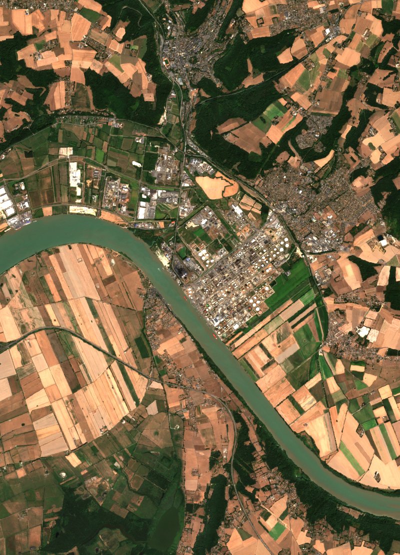 Port-Jérôme-sur-Seine visto por Sentinel-2 el 12 de agosto