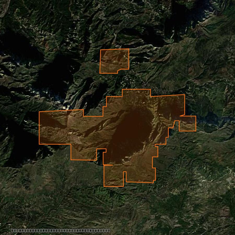Contorno de la zona quemada cerca de Darguina (DZ), trazado sobre imágenes de satélite