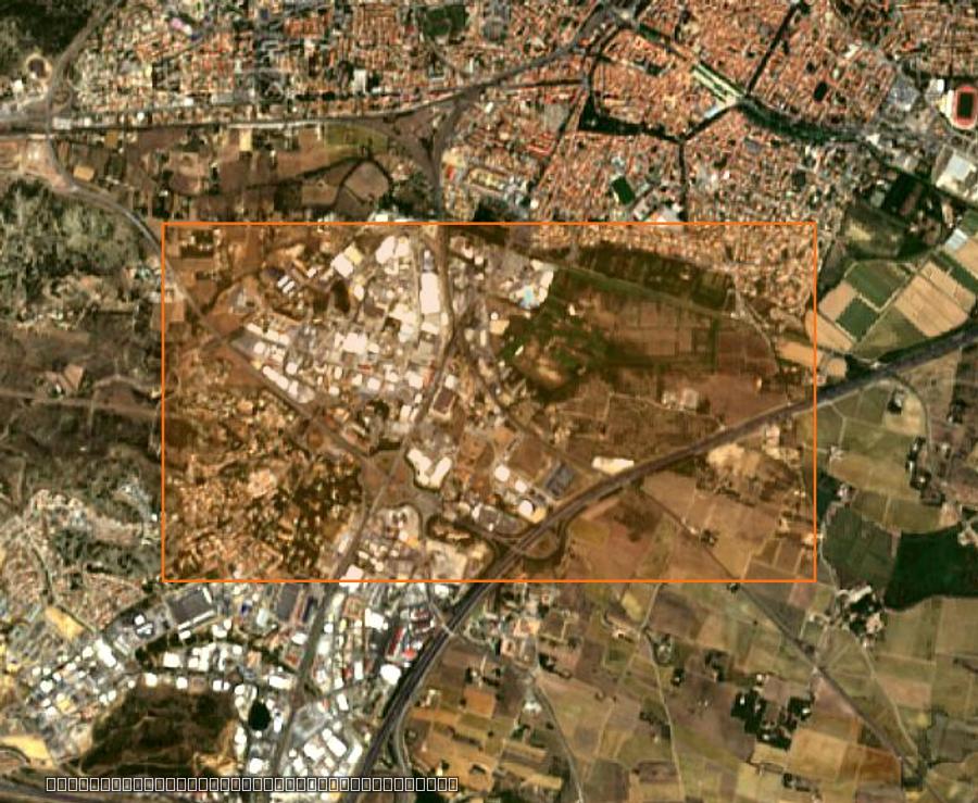 Umriss der Brandfläche bei Narbonne, gezeichnet auf Satellitenbilder
