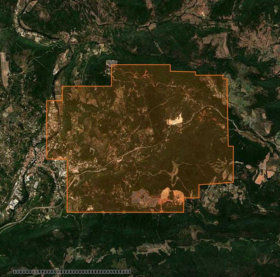 Umriss der Brandfläche bei Carlencas-et-Levas, gezeichnet auf Satellitenbilder