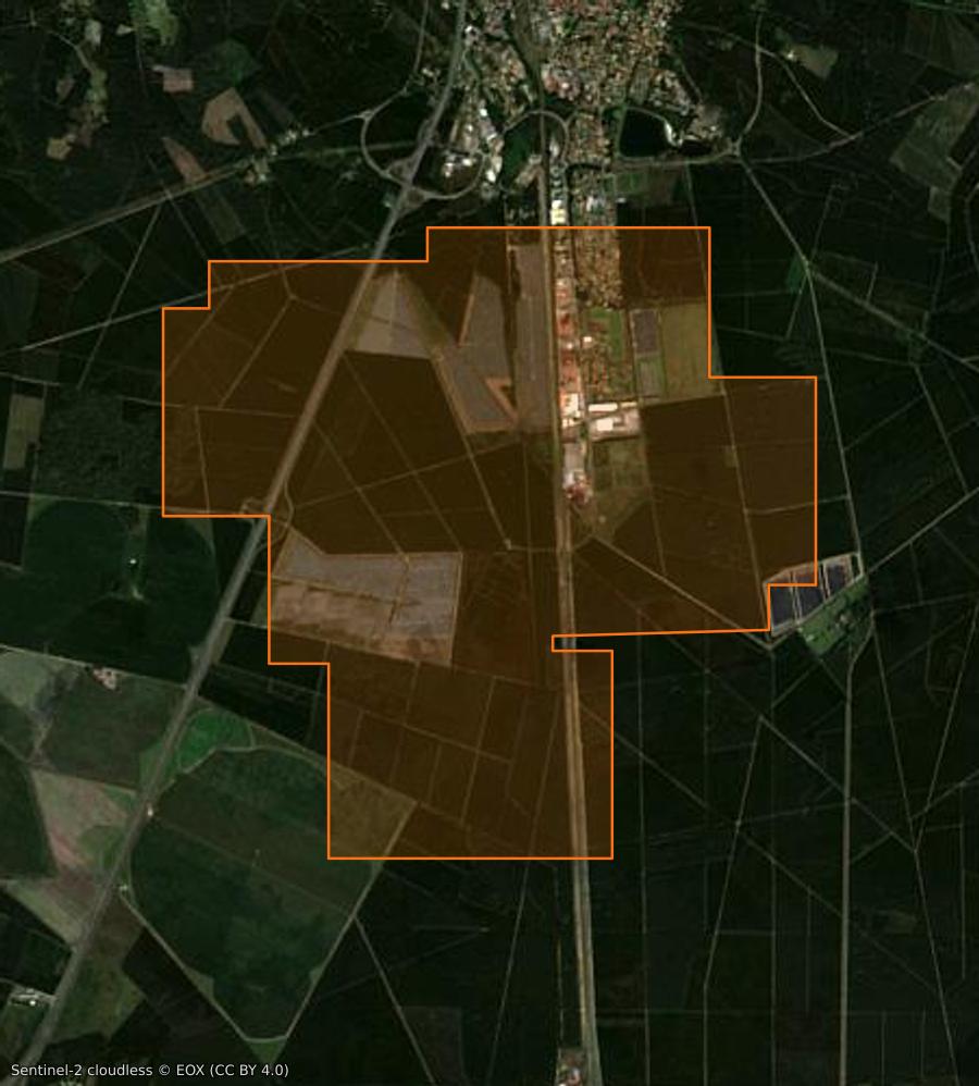 Outline of the burned area near Labouheyre, drawn over satellite imagery