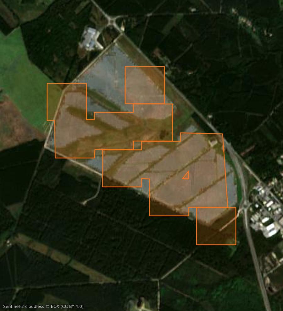 Outline of the burned area near Arsac, drawn over satellite imagery