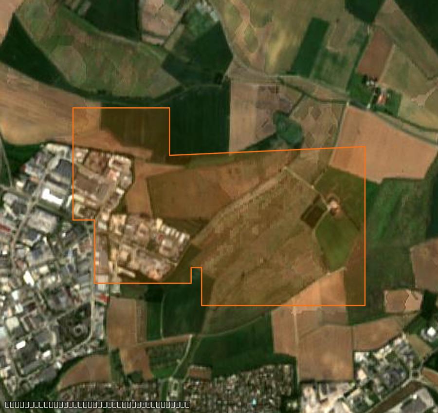 Outline of the burned area near Saint-Apollinaire, drawn over satellite imagery