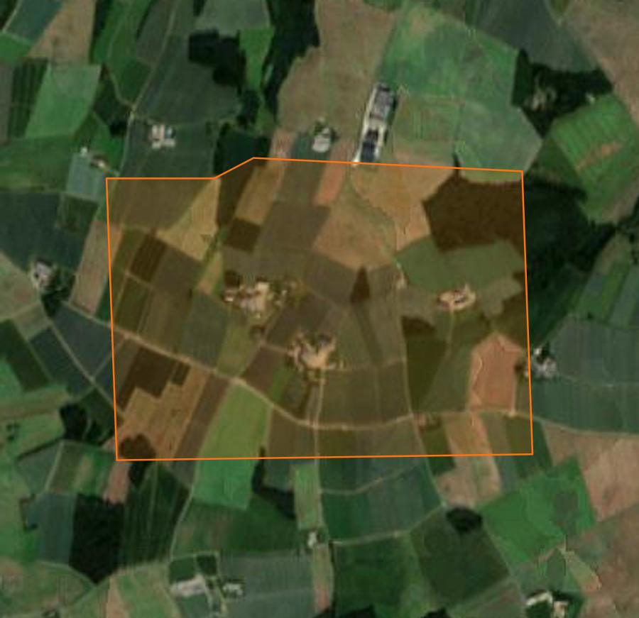 Umriss der Brandfläche bei Saint-Aubin-le-Dépeint, gezeichnet auf Satellitenbilder