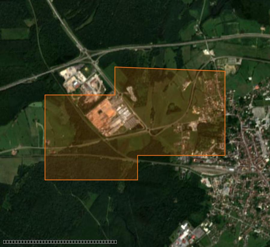 Outline of the burned area near Lure, drawn over satellite imagery