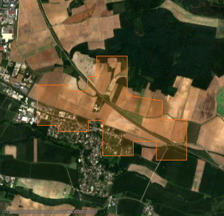 Contorno de la zona quemada cerca de Malay-le-Grand, trazado sobre imágenes de satélite