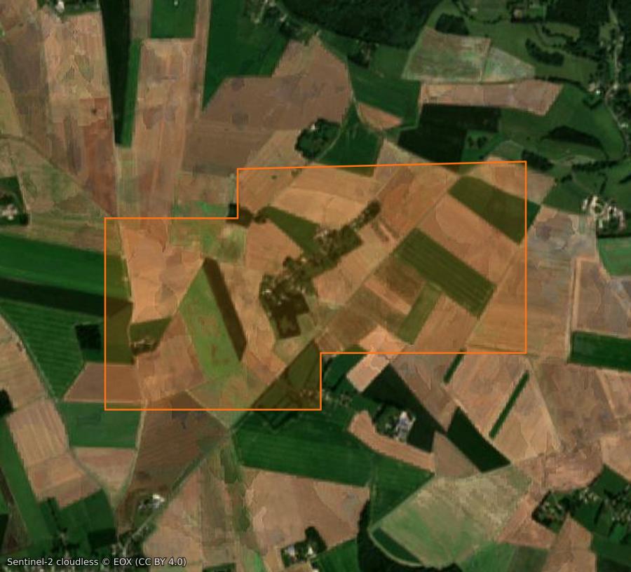 Outline of the burned area near Bézu-la-Forêt, drawn over satellite imagery